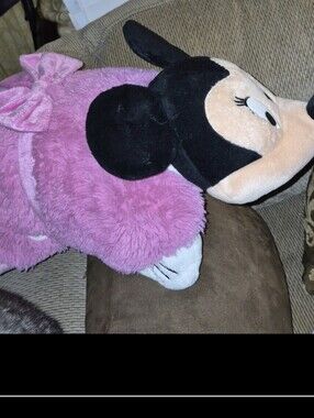 Disney Minnie Mouse Pillow Pet
